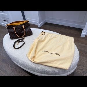 SOLD - Louis Vuitton original Pallas in Safran